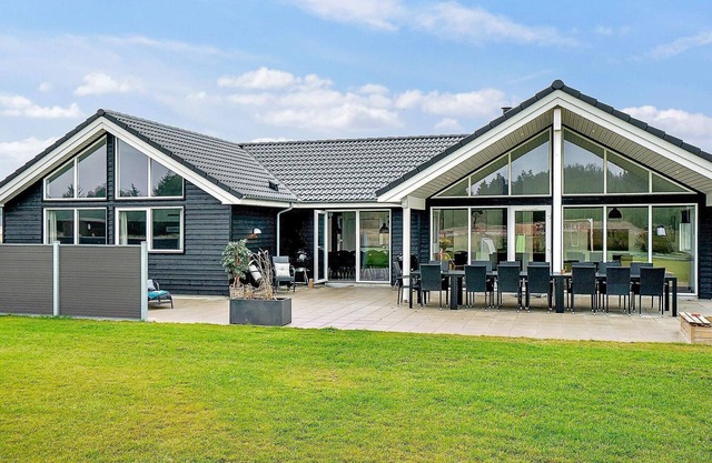 18 person holiday home in Nørre Nebel