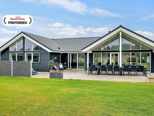 18 person holiday home in Nørre Nebel