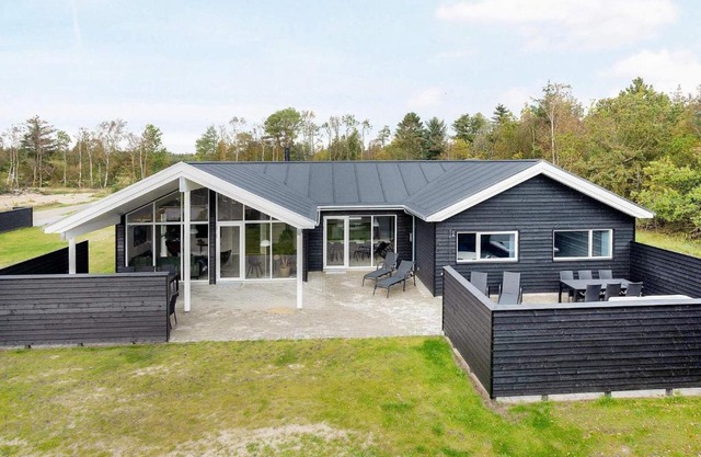 18 person holiday home in Ålbæk