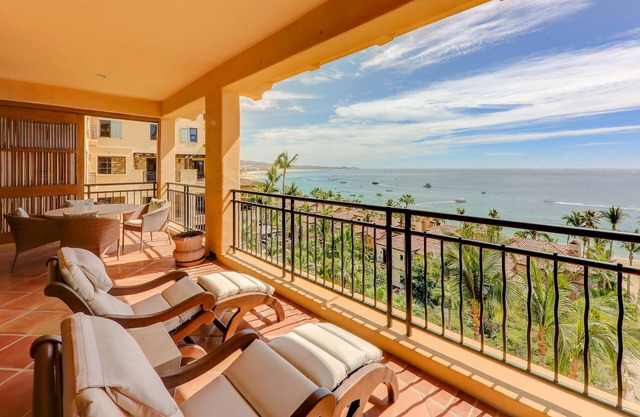 180 degree unobstructed ocean view - building 3, 3 Bedrooms, can also rent as 2