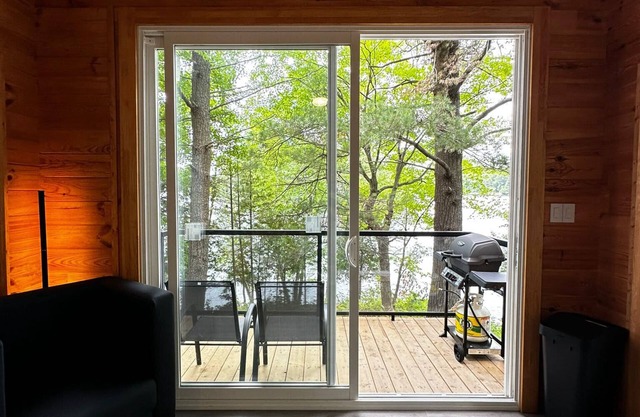 1bedroom Unique Eco Log Cabins in Parry Sound #103