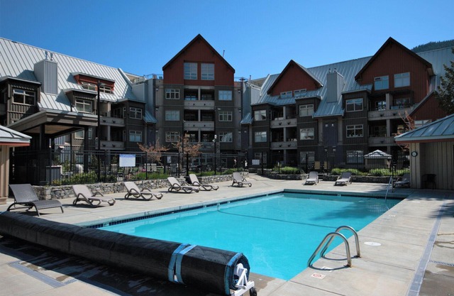1BR | Lake Placid Lodge | King Bed | Common Pool, Hot Tub, BBQ, & Lounge | Private Balcony