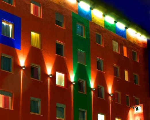 1st Creatif Hotel Elephant