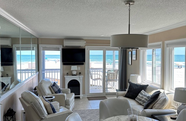 1st Fl Direct Oceanfront-Stunning Panoramic View-FREE Linens,WiFi,Shore Dr.