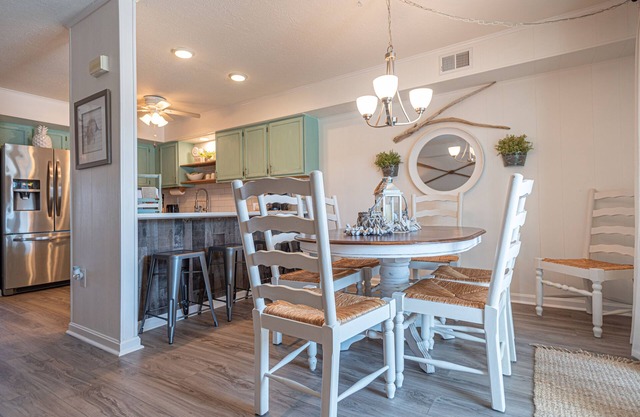 1St Fl OC, Md 37th St Condo with Pool and Boat Slip https:/youtu.be/CFZBvvNLQ7g