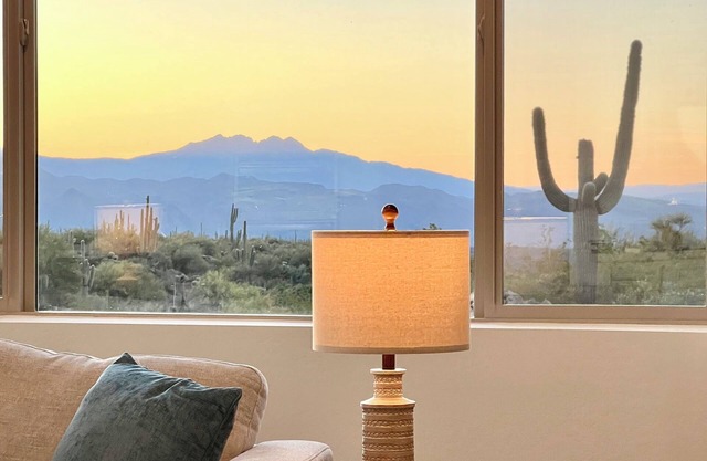 🌄 2 acre private Mountain retreat in the desert 🌵