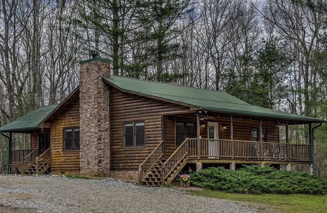 2 Bed 2 Bath in the Blue Ridge Mtns.