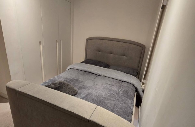 2 Bed 4 Guests in Excel, London City Airport, Canning Town London