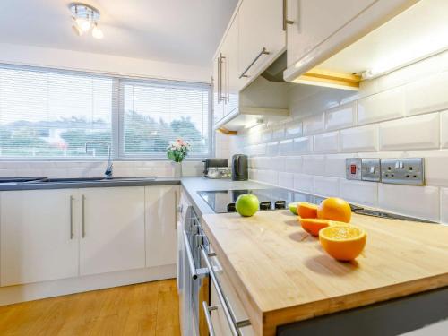 2 Bed in Widemouth Bay 86152