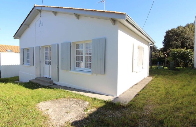 2-bedroom vacation home near beach and forest