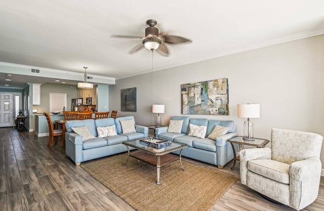 2 bedroom, 2 bath Gulf-front condo!