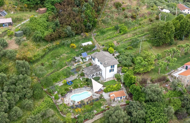 2 bedroom accommodation in La Spezia (SP)