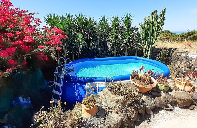 2 bedroom accommodation in Pantelleria