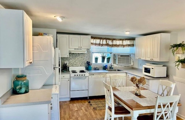 2 bedroom accommodation in Beach Haven