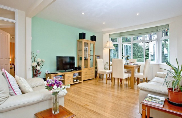 2 bedroom accommodation in Paignton
