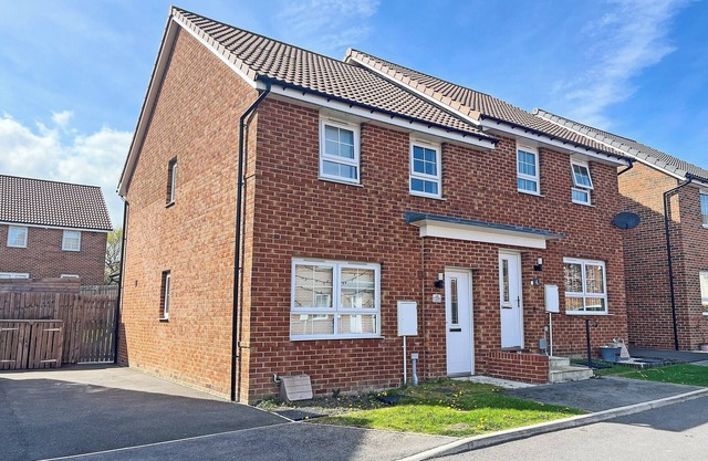 2 bedroom accommodation in Whitby