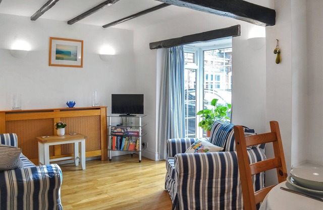 2 bedroom accommodation in York