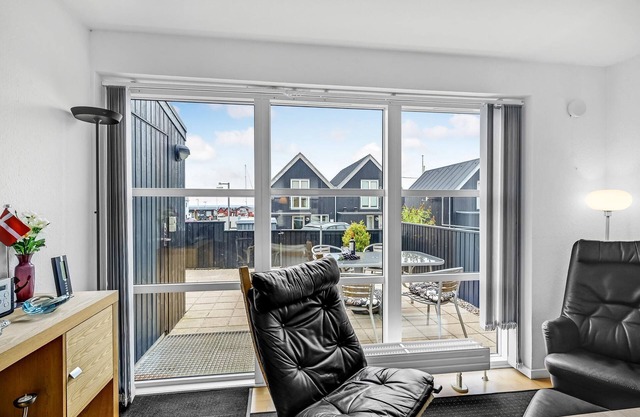 2 bedroom amazing home in Tranekær
