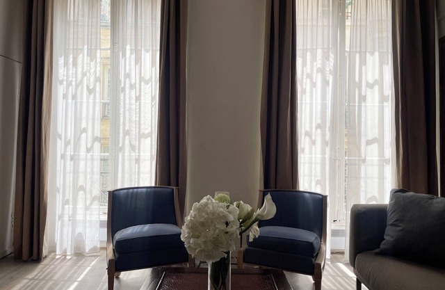 2-bedroom apartment in the heart of Ile Saint-Louis