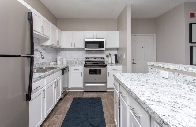 2-bedroom apartment in fantastic Kennesaw with fitness room, AC