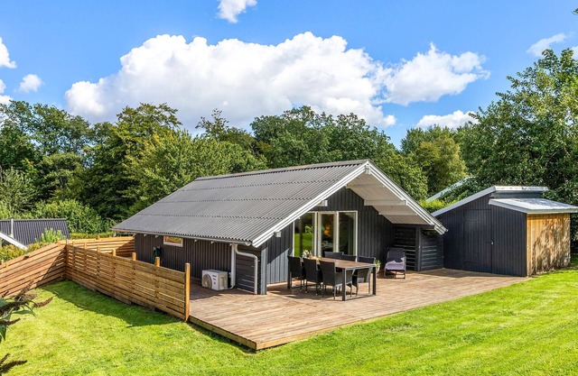 2 bedroom beautiful home in Egernsund