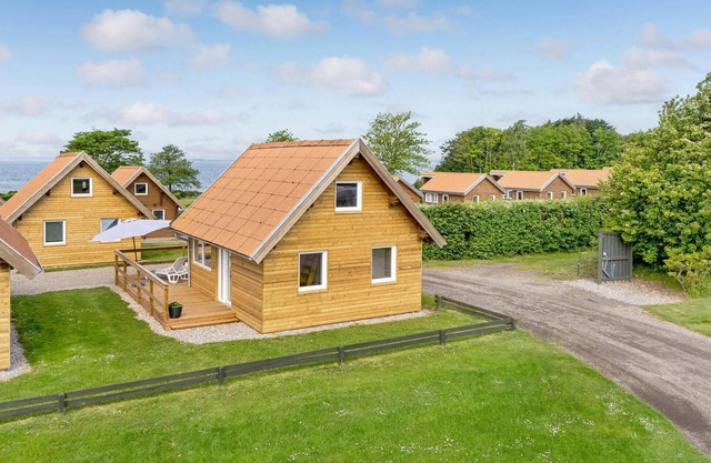 2 bedroom beautiful home in Tranekær
