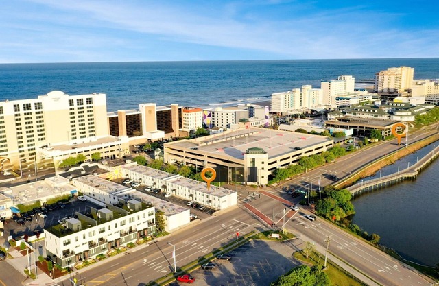 2-bedroom condo one block from the oceanfront.