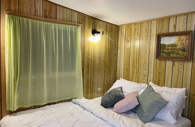 2-Bedroom Cottage #9 - Ambleside