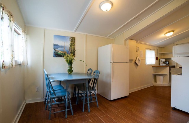 2-Bedroom Cottage #2 - Shortleaf Pine