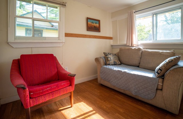 2-Bedroom Cottage #5 - Lodgepole Pine