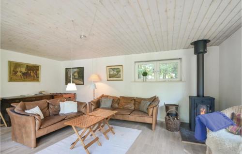 2 Bedroom Cozy Home In Ebeltoft