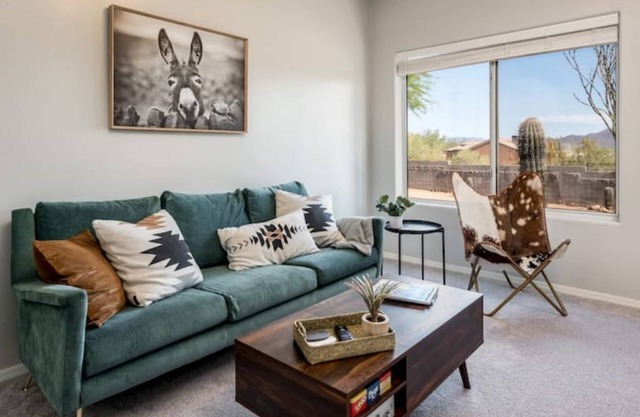 2 Bedroom~Full Kitchen,Near Lake Pleasant, Cave Creek, Biking, Hiking Trails