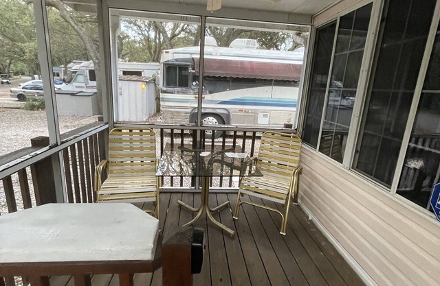 2 bedroom home close to Disney