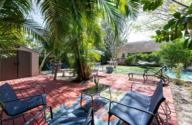 2 Bedroom Loft Home West Palm Beach
