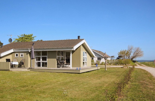 2 bedroom lovely home in Samsø