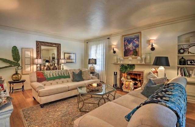 2-bedroom vacation home just 10 minutes from San Fernando Valley
