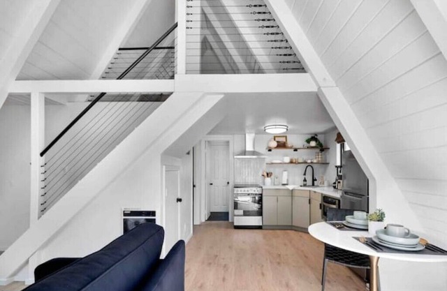 2 Charming New A-Frame Homes w/6 Beds Near Laken