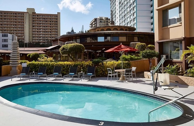 2 City View Moderate Rooms at Pagoda Hotel