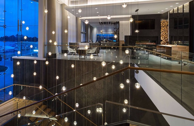 2 Connecting Suites at a 4⭐️ Hotel