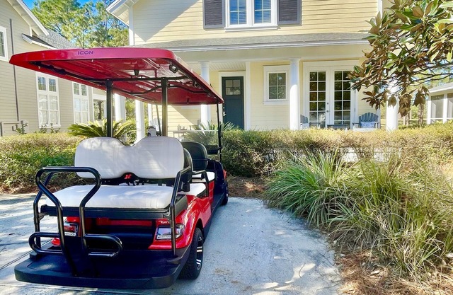 2 Golf Carts☀️ *Heated Pool | Hot Tub | Gym | Golf Course | Sandestin☀️