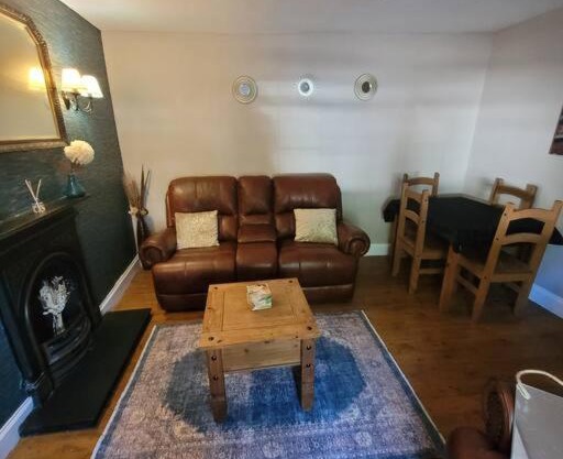 2 Kilkerran Road