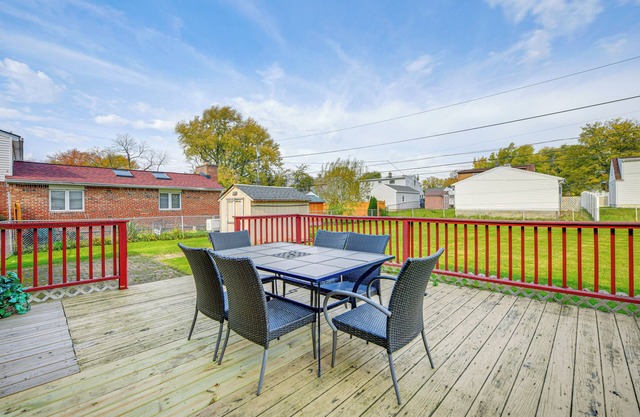 2 Mi to Walden Galleria: Home w/Furnished Deck!