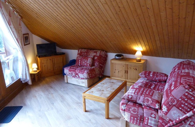 2-Room Apartment for 5, South-Facing Balcony, Near Ski Lifts - Les Contamines-Montjoie