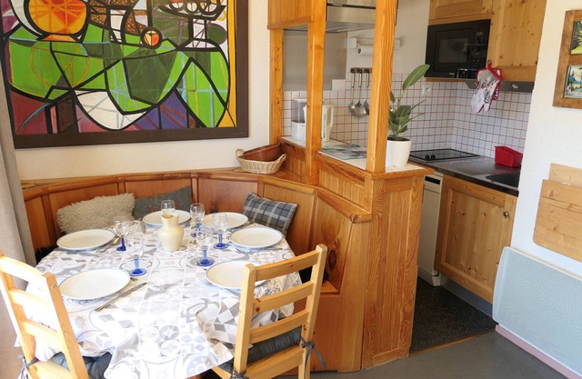 2-room cabin apartment for 6 with pool, quiet, Saint-Gervais-les-Bains