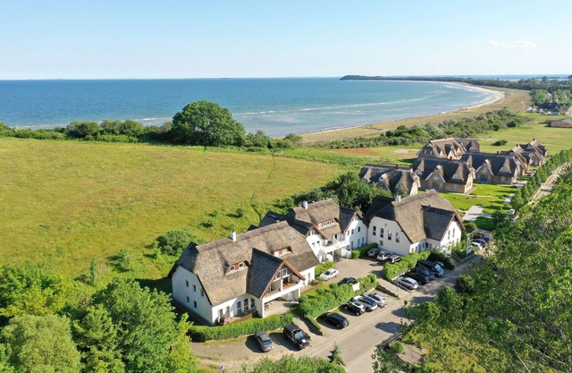 2-room vacation apartment close to the beach with balcony - Strandhaus Mönchgut FeWo 10