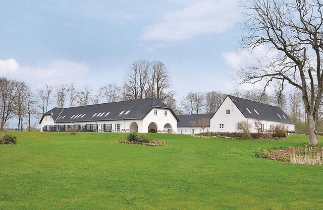 20 bedroom cozy home in Nimtofte