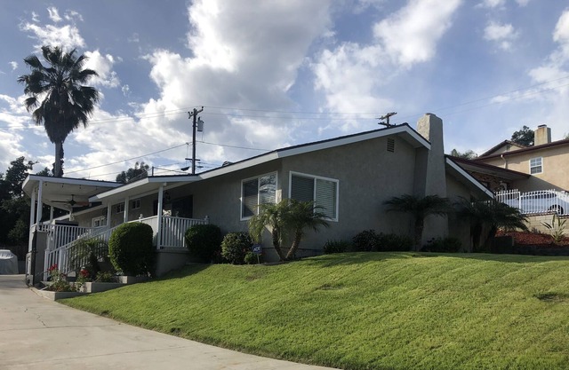 20% OFF WEEKLY 40% OFF MONTHLY RATES Luxury Pomona Fairplex home