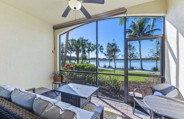 214 Bonita National Condo