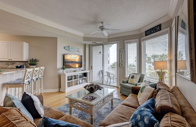 2308 SeaCrest majestic Ocean Views with coastal chic decor!