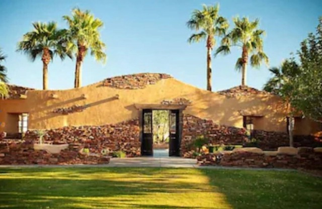 25 min to 2023 Superbowl/29 min to 2023 PGA Golf event